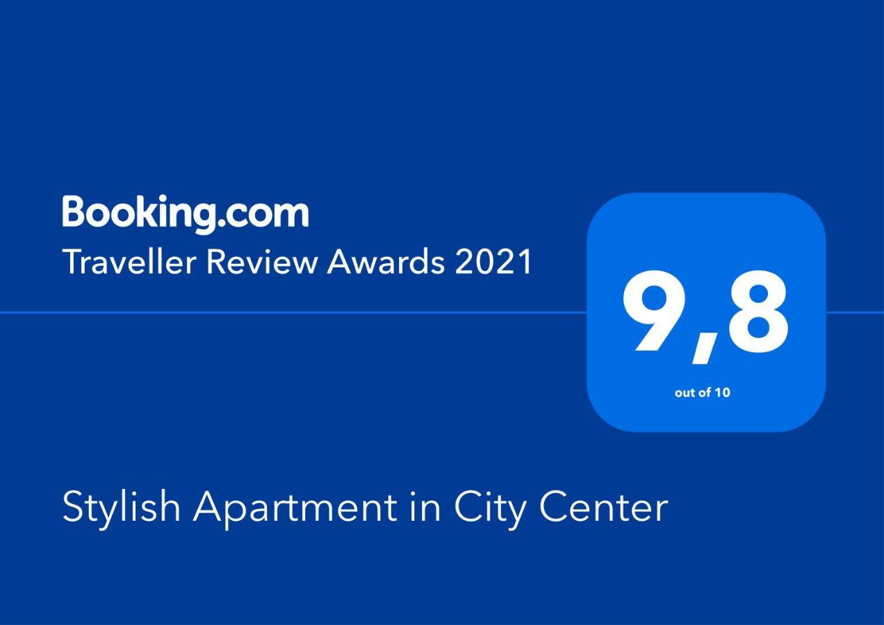 Stylish Apartment In City Center Pula Exterior foto